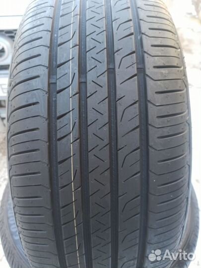 Goodyear EfficientGrip Performance SUV 235/50 R19 99V