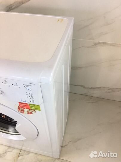 Стиральная машина бу Indesit iwsb5085