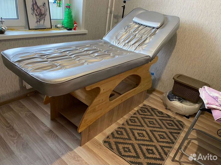 Кушетка косметологическая 