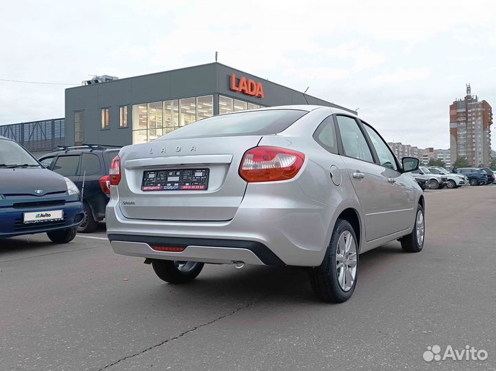 LADA Granta 1.6 МТ, 2023
