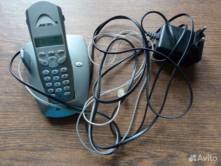 Телефон беспроводной