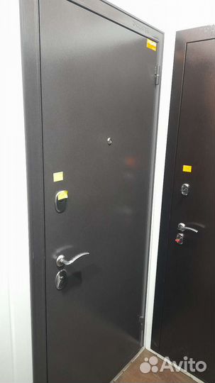 Дверь входная теплая в дом