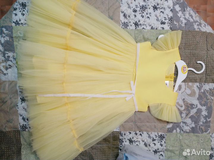 Продам вещи на девочку рост от104-116