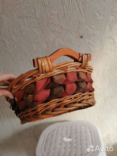 Корзина плетеная