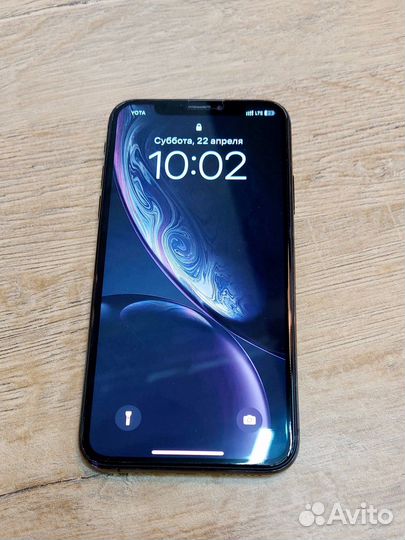 iPhone XS в отличном состоянии
