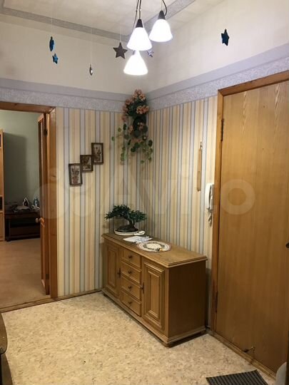 2-к. квартира, 56 м², 9/10 эт.