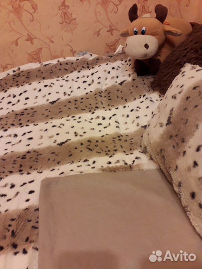 Плед с подушкой