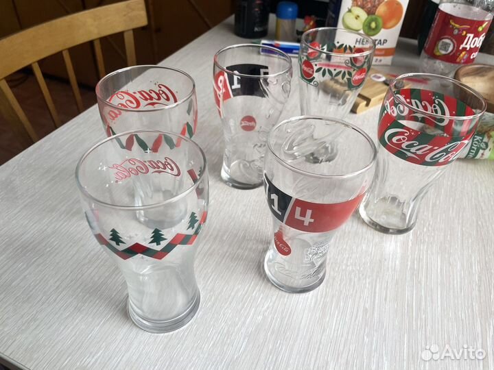 Стаканы кока кола