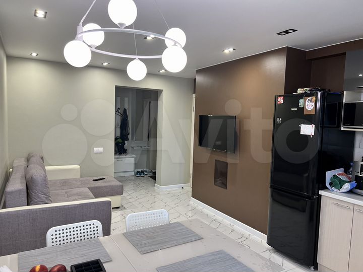 3-к. квартира, 77 м², 10/12 эт.