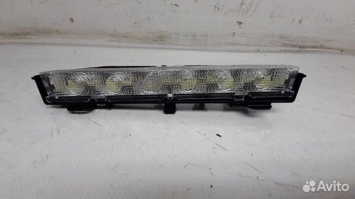 Стоп-сигнал Volkswagen Jetta 6 2.0 TDI 2015