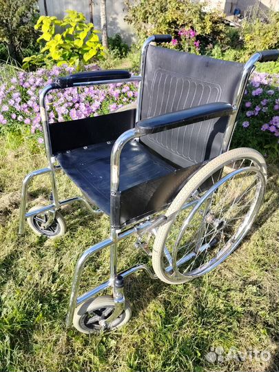 Инвалидная коляска