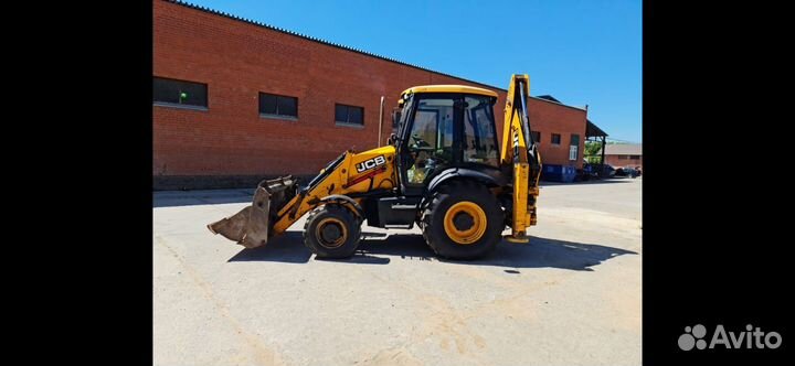Экскаватор-погрузчик JCB 3CX4T, 2011