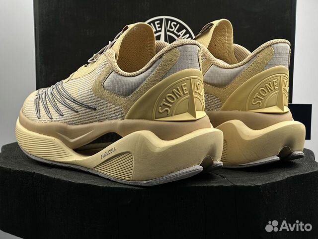 Кроссовки New Balance Stone Island FuelCell