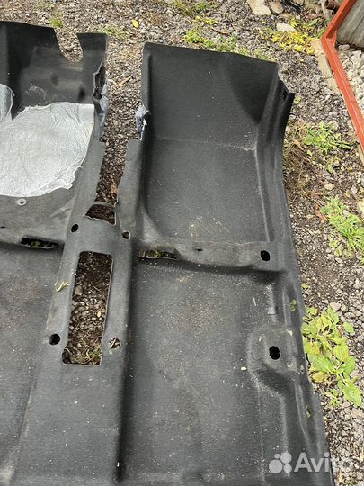 Рено Каптюр ковролин пола