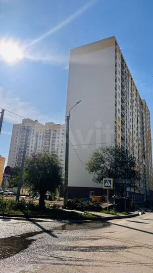 2-к. квартира, 91,3 м², 3/19 эт.
