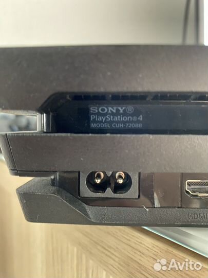 Sony PlayStation 4 PRO 1TB (CUH-7208B)