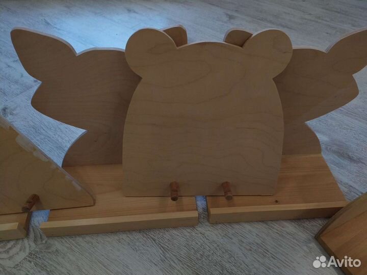 Крючки в детскую