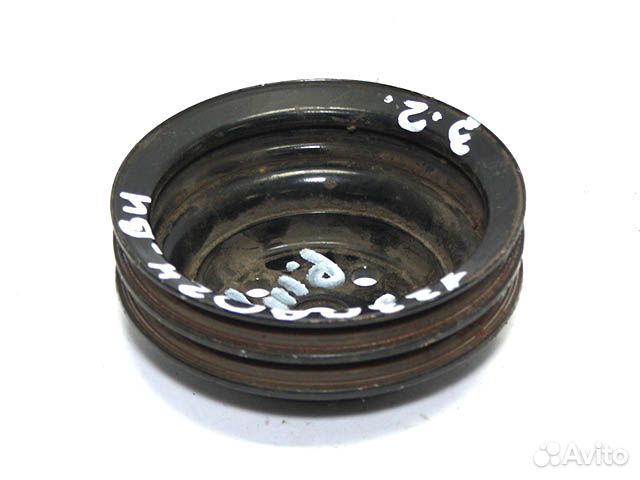 Шкив насоса водяного Mitsubishi Pajero 4