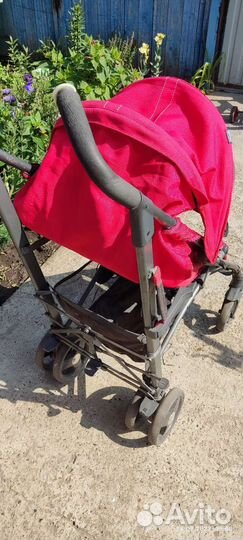 Прогулочная коляска