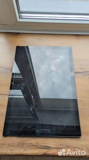 Surface pro 5 i7 16gb/1tb на запчасти