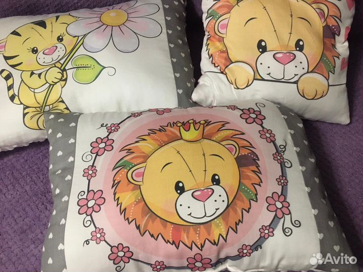 Плед-одеяло, Подушки