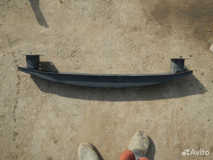 Усилитель заднего бампера для Volkswagen Tiguan