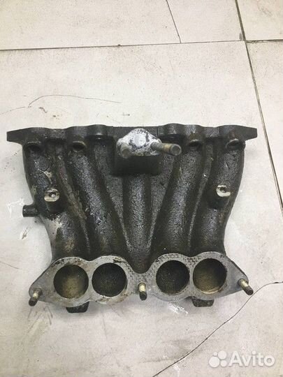 Коллектор впускной LADA 2107