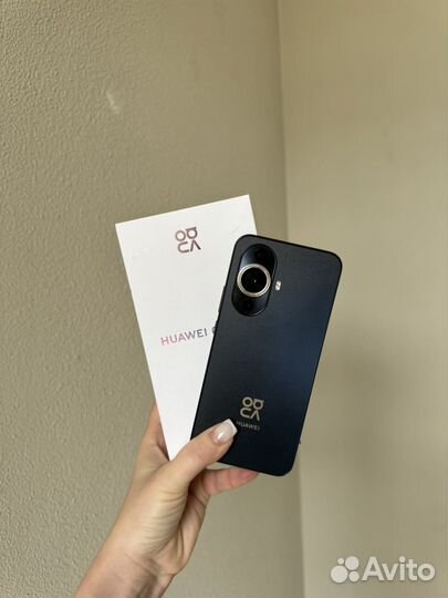 HUAWEI nova 11, 8/256 ГБ