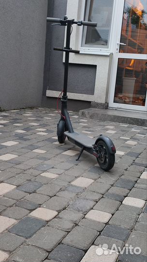 Электро самокат xiaomi