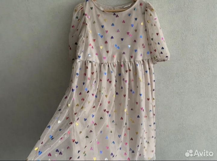 Платье в сердечко H&M, 134 см (6-9 лет) розовое