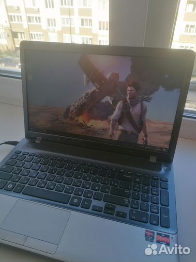Мощненький ноутбук Samsung