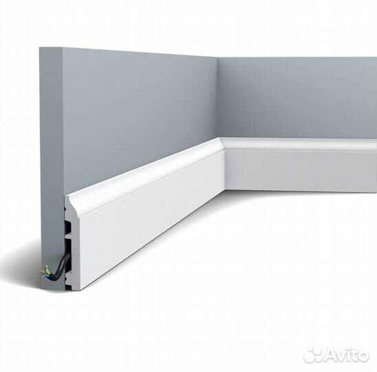 Плинтус дюрополимер полиуретан 2400 мм