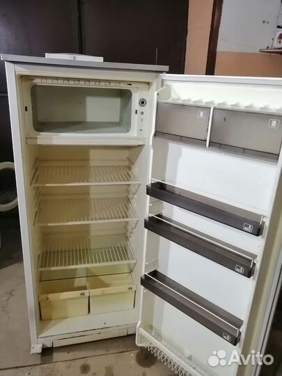 Холодильник бу