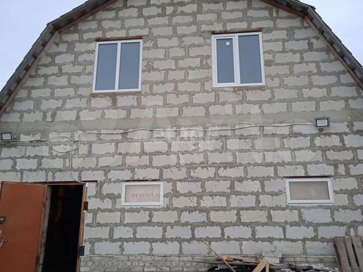 Дом 266,3 м² на участке 12 сот.