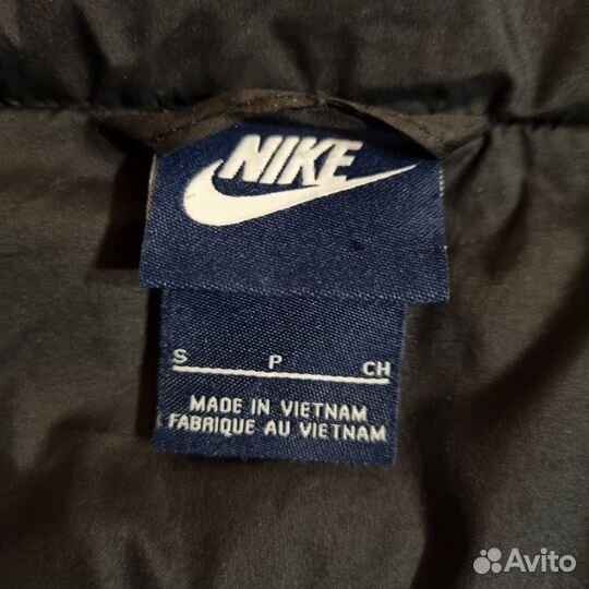 Ветровка Nike