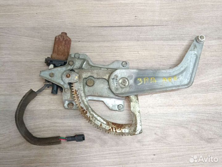 Стеклоподъемник задний левый kia Rio 1