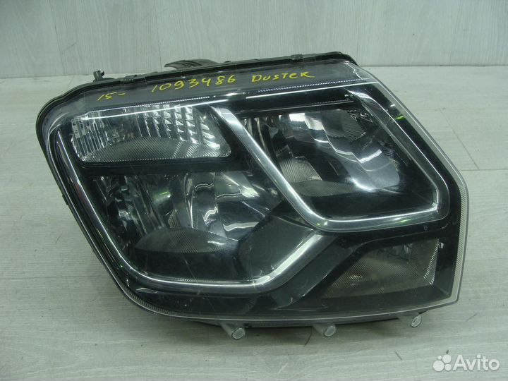 Фара правая Renault Duster