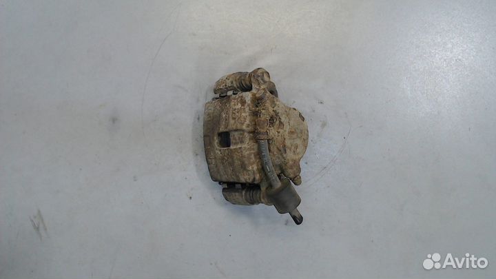 Суппорт Suzuki Grand Vitara, 2001