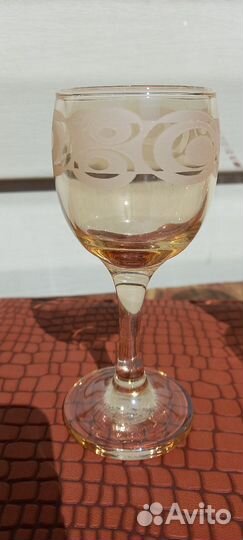 Фужеры для мартини, рюмки