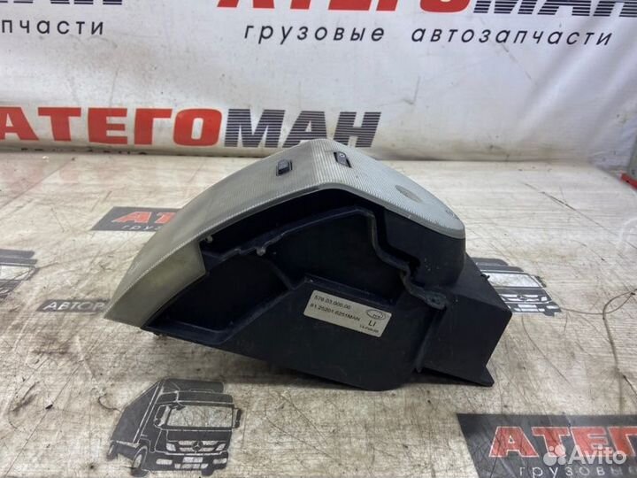 Плафон салонный Man Tga тягач D2066