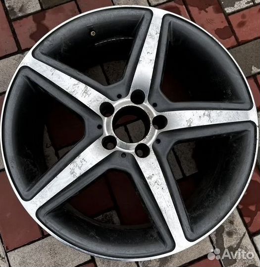 Диски на mercedes r18