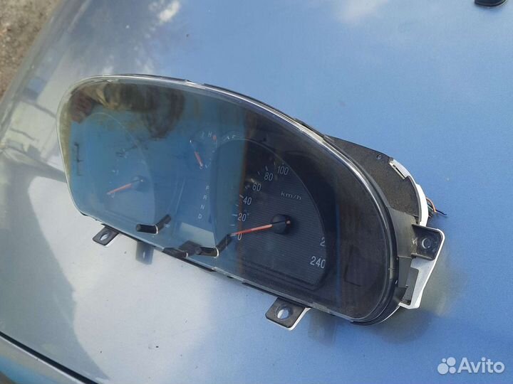 Щиток приборов хендай соната 5 тагаз АКПП