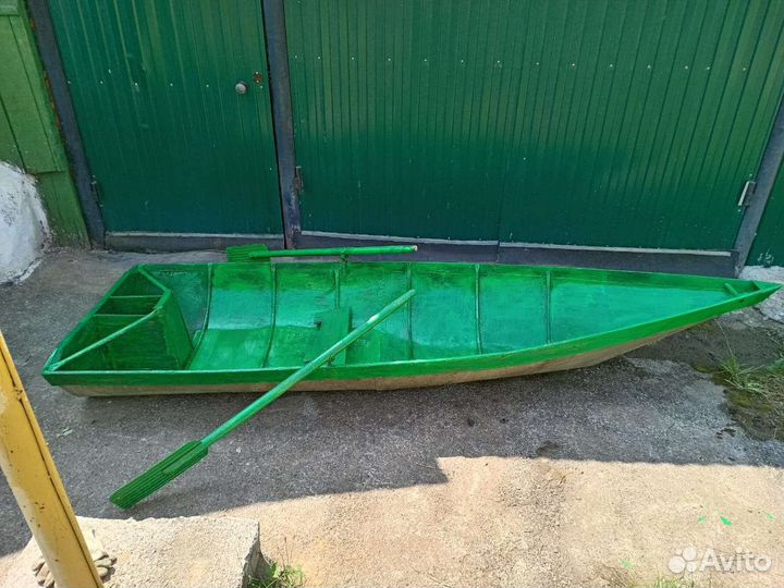 Продам лодку