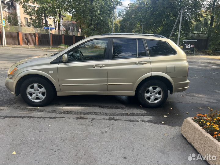 SsangYong Kyron 2.0 МТ, 2009, 200 000 км