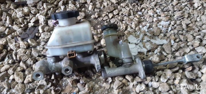 Главный тормозной цилиндр Heundai accent