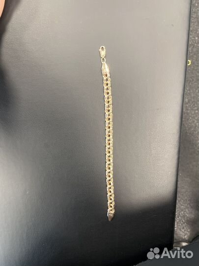 Золотой браслет