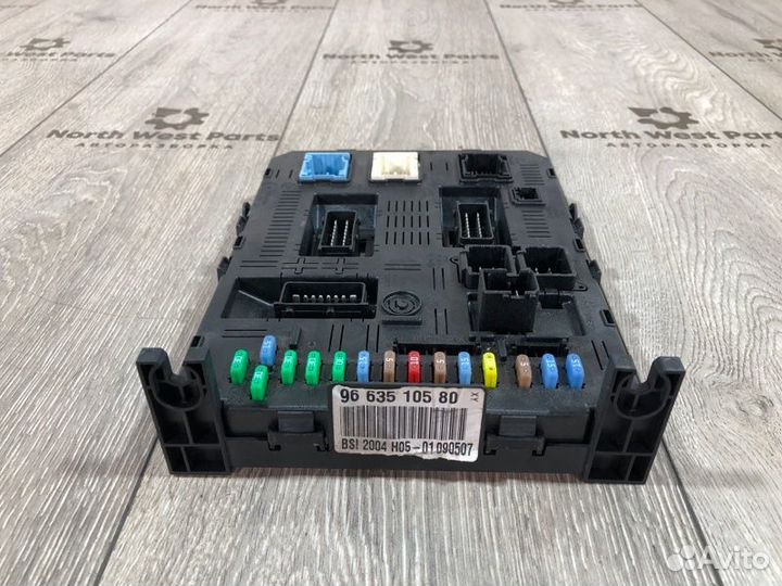 Блок предохранителей Peugeot 307 универсал 1.6 16V