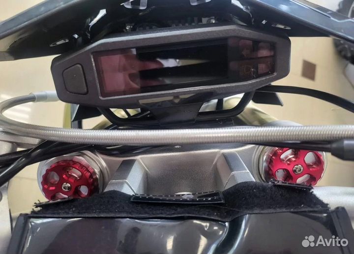 Мотоцикл кроссовый BSE Z3 19/16 Gold Black/Эндуро