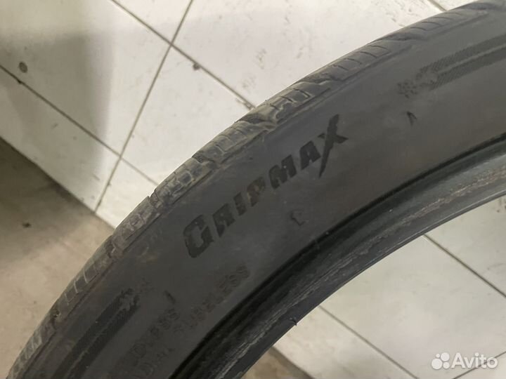 Gripmax SureGrip Pro Winter 285/30 R21 100V