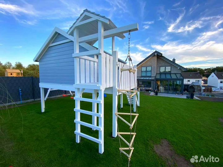 Детский игровой комплекс с домиком и горкой